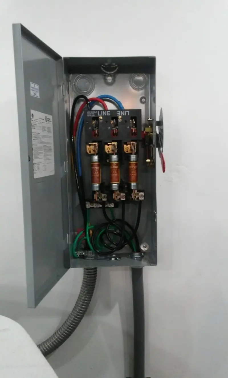 Three-phase disconnect switch installed for Electrical Wiring & Rewiring in Four Corners